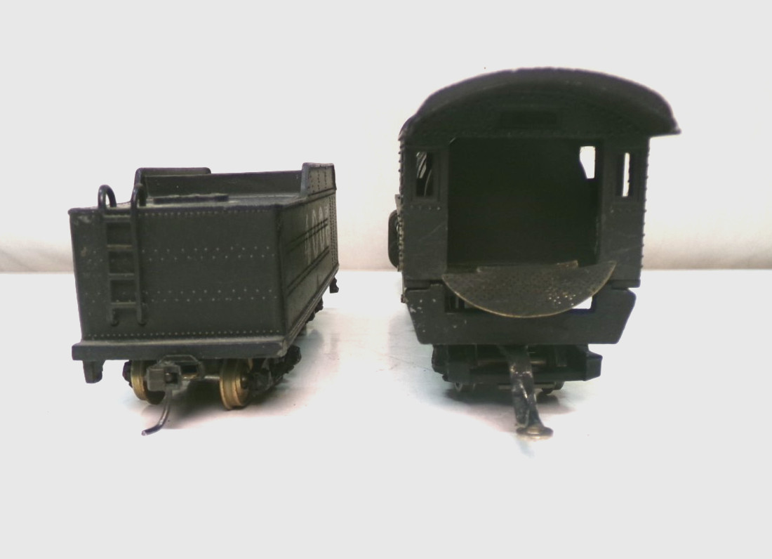 HO gauge Aristocraft Frisco 2-8-2 steam engine (lot A8242)