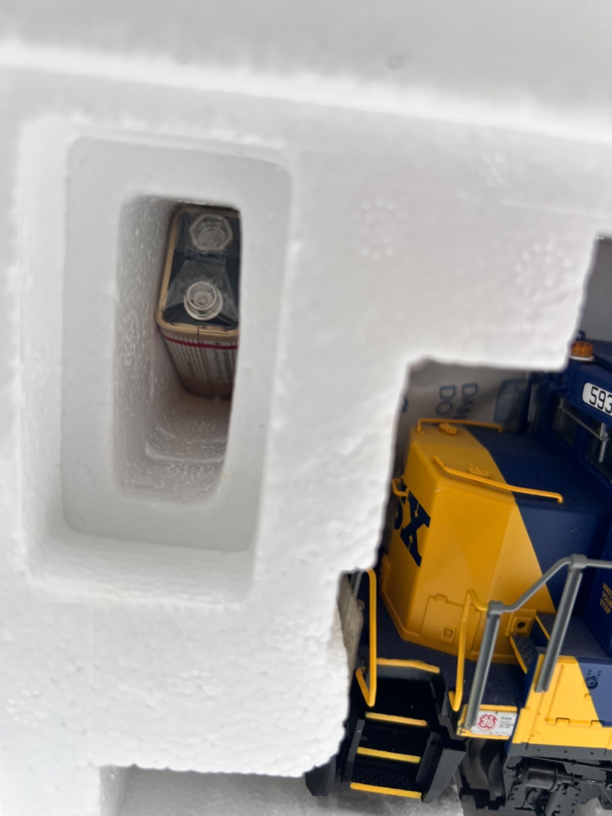 Atlas O 6832-2 CSX 5937 Dash 8-40B Diesel Locomotive TMCC RailSounds 3 Rail