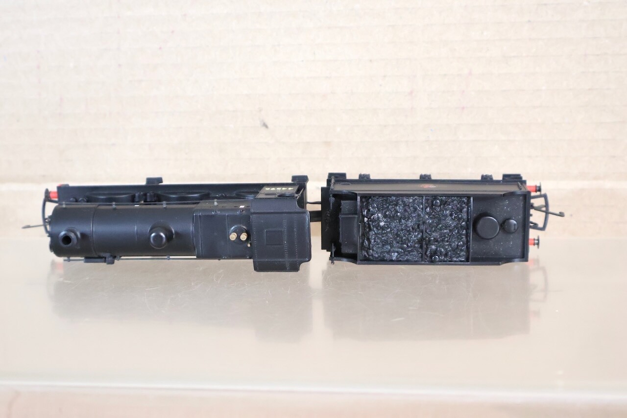 HORNBY R2066 RE NUMBERED BR 0-6-0 FOWLER CLASS 4F LOCOMOTIVE 44596 BOXED ol