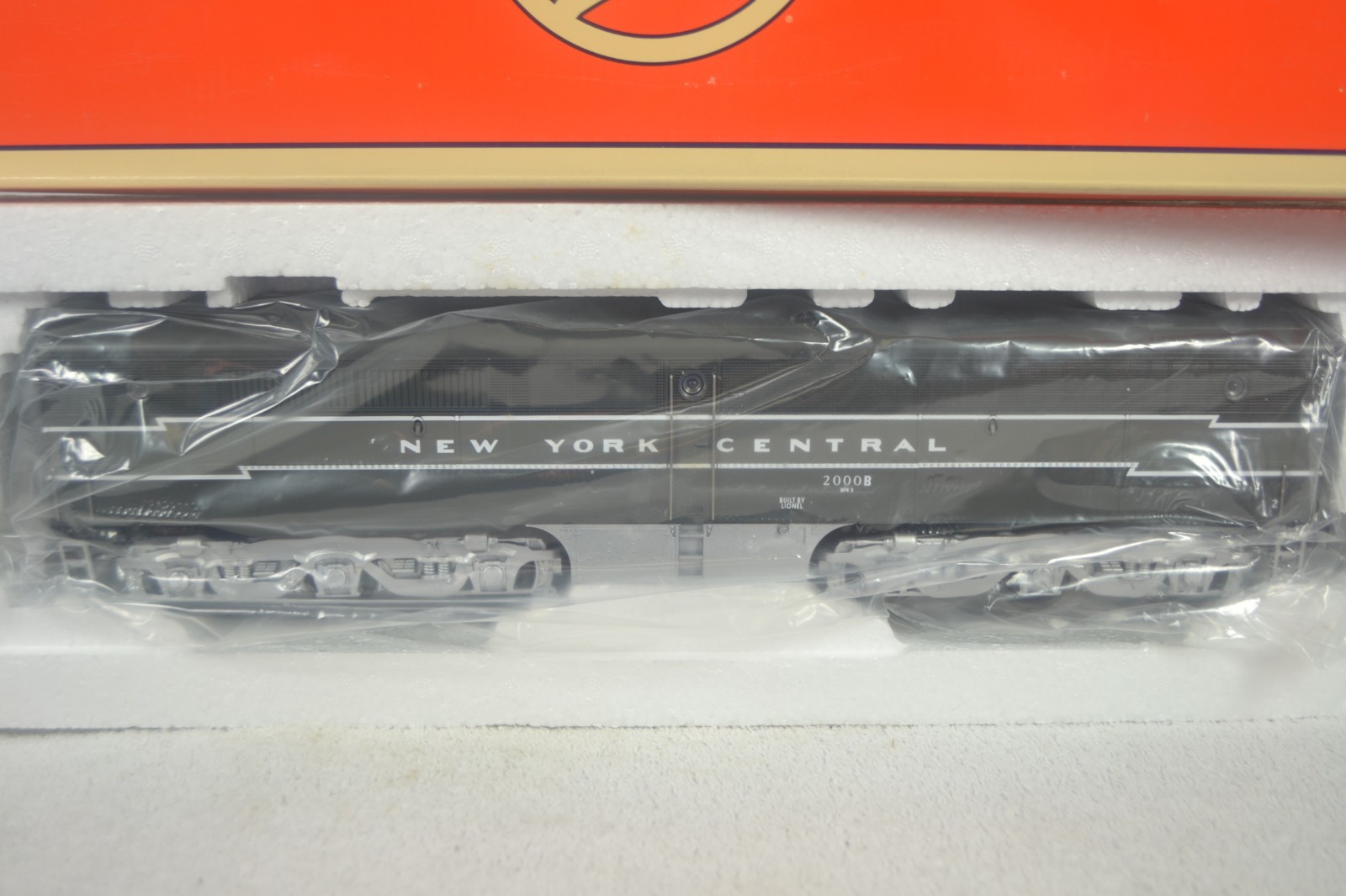 LIONEL 6-18966, NEW YORK CENTRAL ALCO, B UNIT, SOUNDS, HORN, TMCC, MINT-BOXED