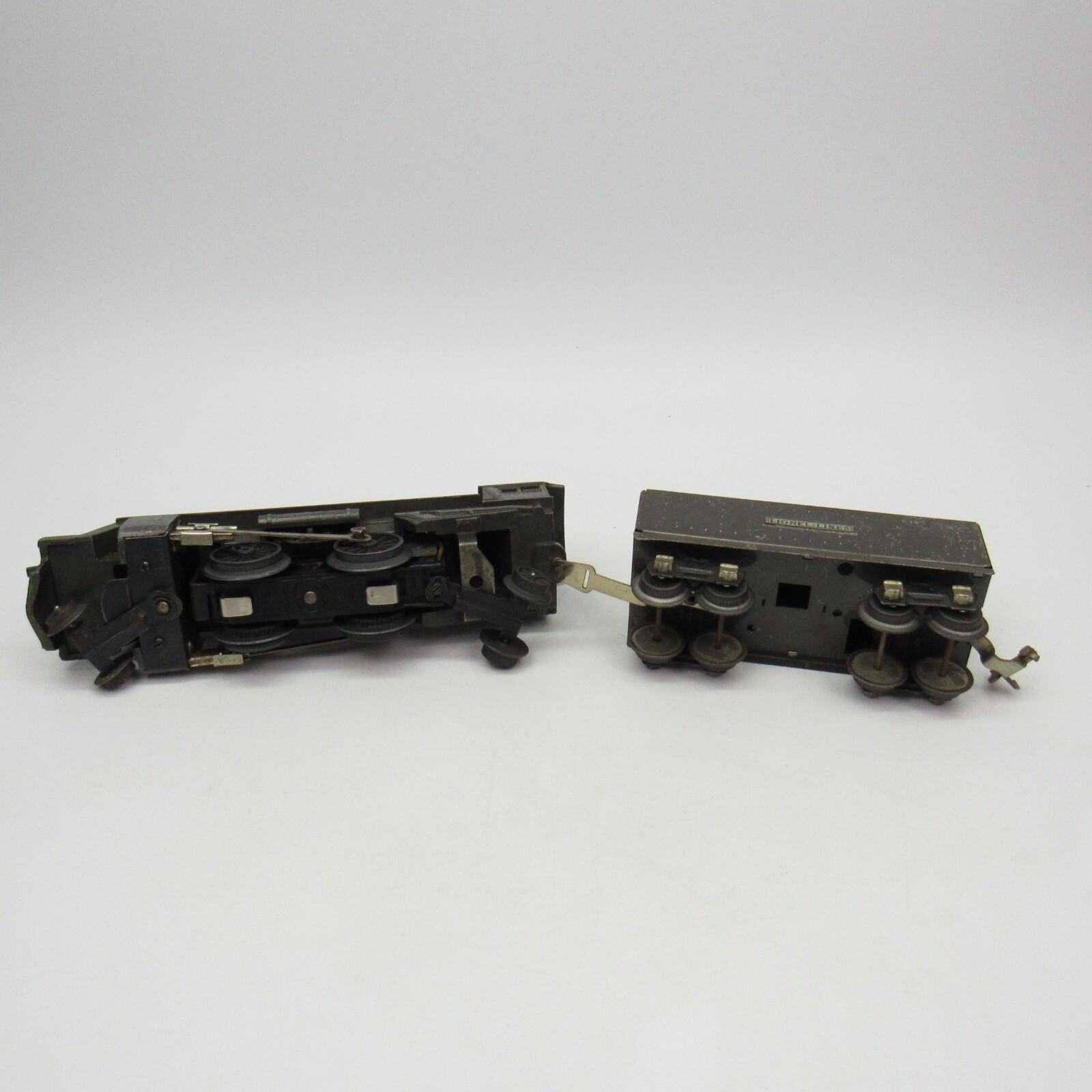 Lionel Prewar Steam Locomotive 204 and Tender No Whistle O Gauge 1940s – READ