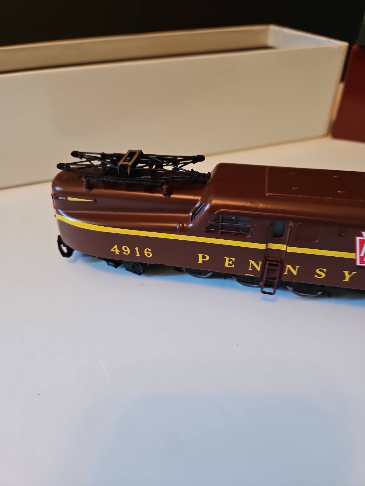HO-Broadway Limited 627 PRR Pennsylvania GG 1 Tuscan Red #4916 EX DCC