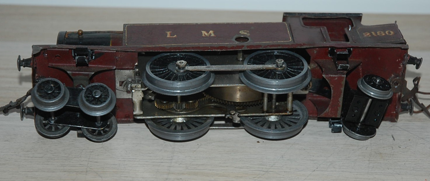 HORNBY O GAUGE CLOCKWORK No 2 SPECIAL TANK LOCOMOTIVE IN RED LMS LIVERY
