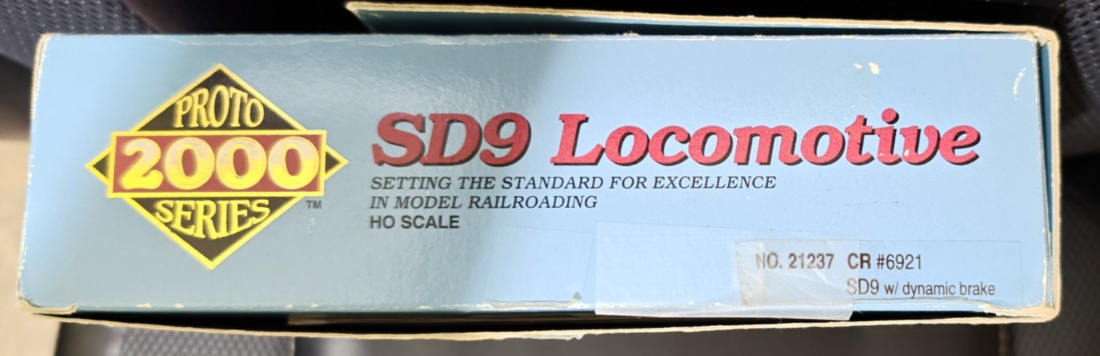 PROTO 2000 Series Conrail 6923 SD9 DCC No Sound #21237 HO Scale