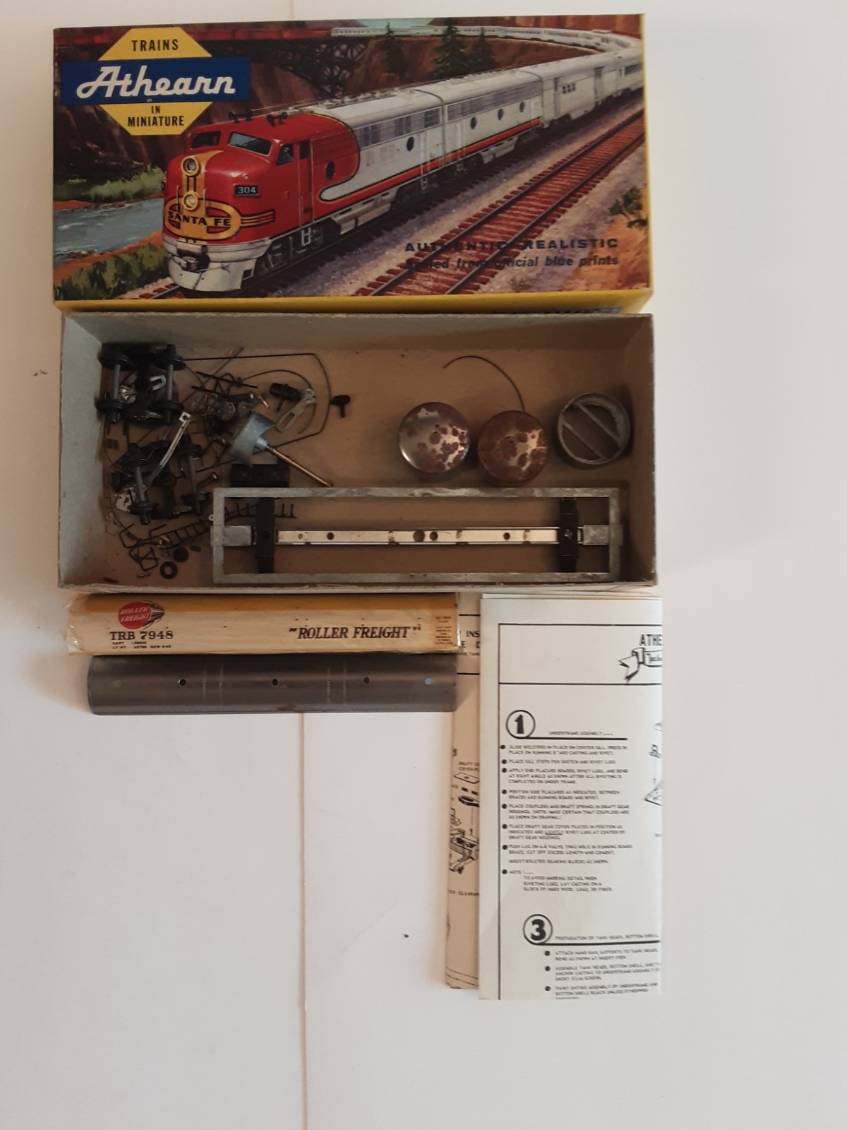 Athearn Yellow Box Kit Roller Freight Tank A-512 Single Dome (B)
