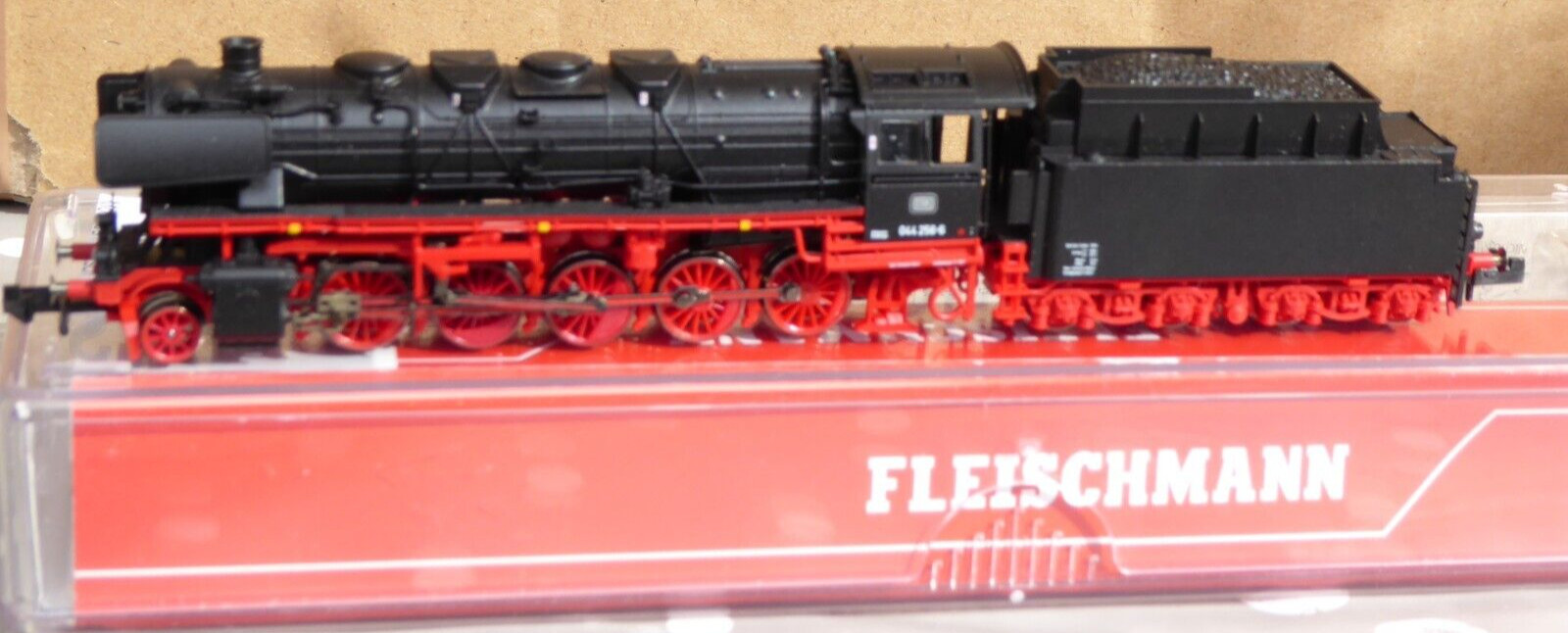 Fleischmann 714401 N Locomotive BR 044 256 DB Era 4 DSS+LED Light, BW Ottbergen