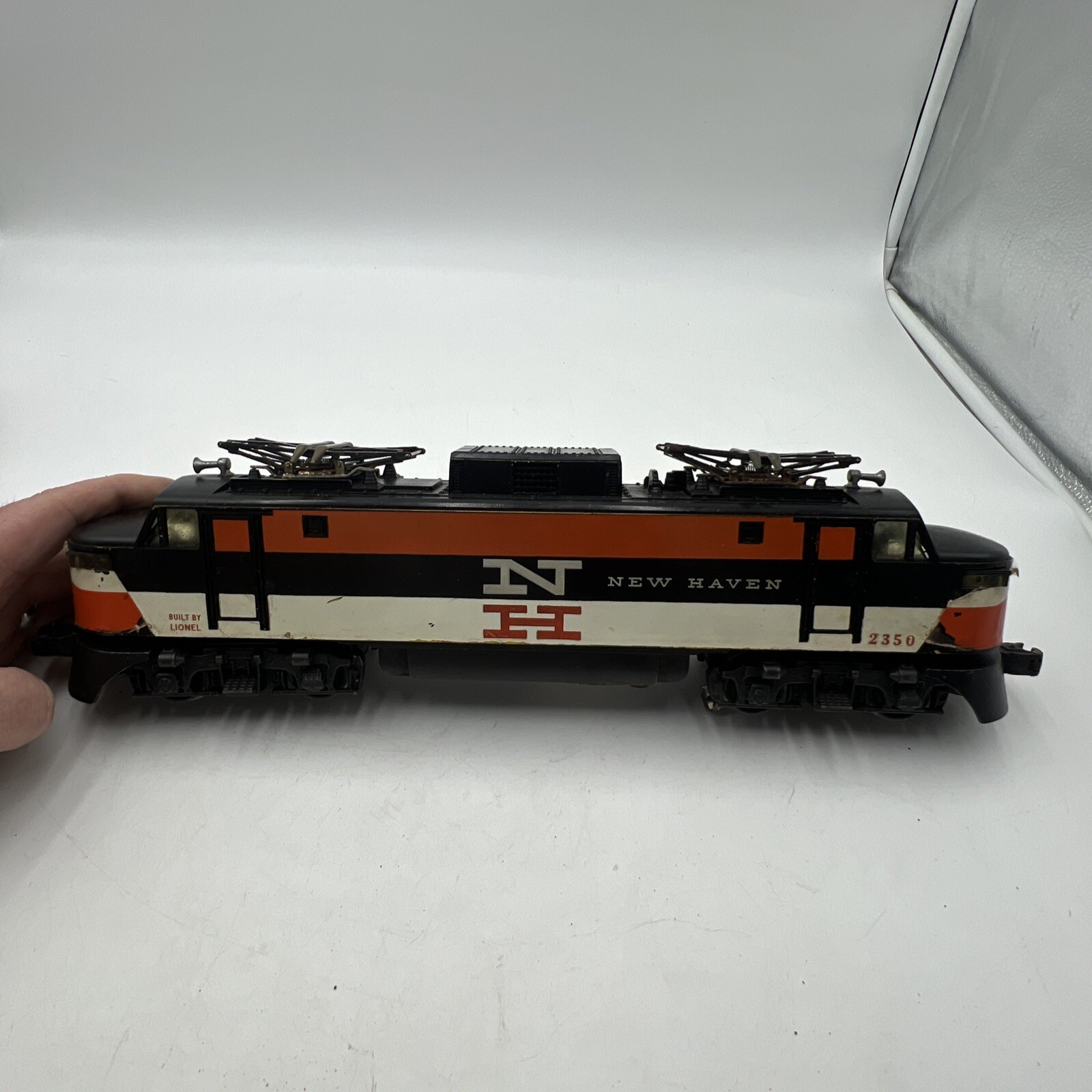LIONEL POSTWAR O GAUGE NEW HAVEN EP5 ELECTRIC POWERED LOCOMOTIVE #2350 – TESTED