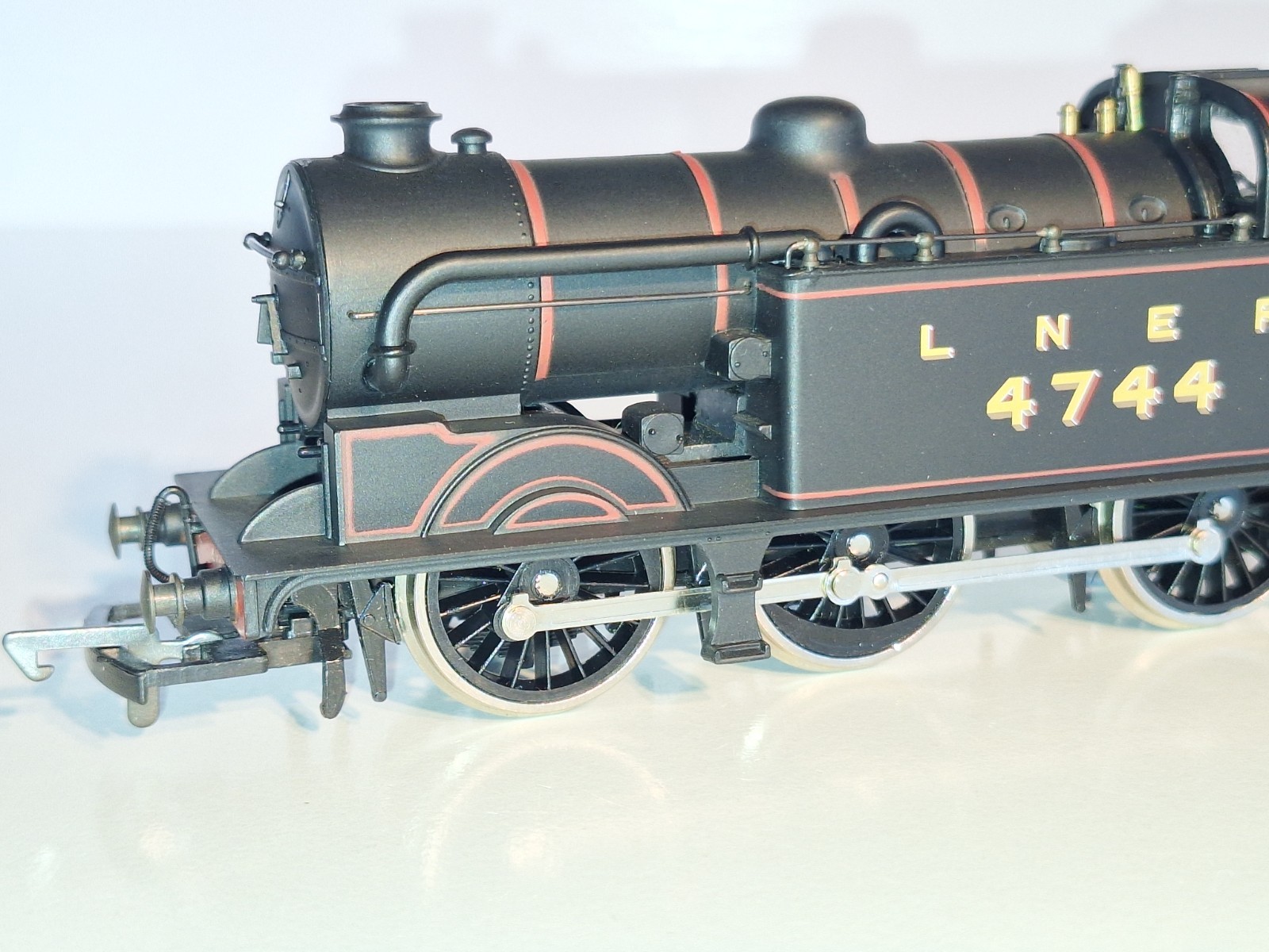 Dapol D51 LNER Tank Loco. New Old Stock. Mint Cond. 2 Rail DC Boxed. OO Scale