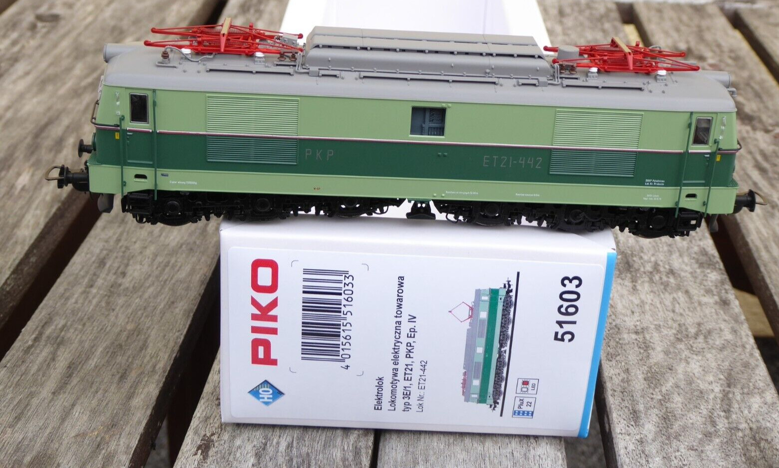 Piko 51603 Electric Locomotive PKP ET 21-442 Epoch 4/5 DSS PluX22+LED New in OVP