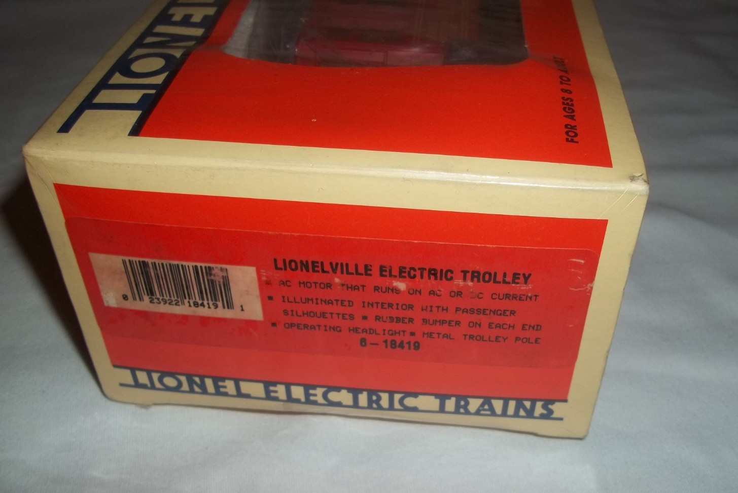 LIONEL 6-18419 LIONELVILLE DIE-CAST ELECTRIC TROLLEY Car SEALED