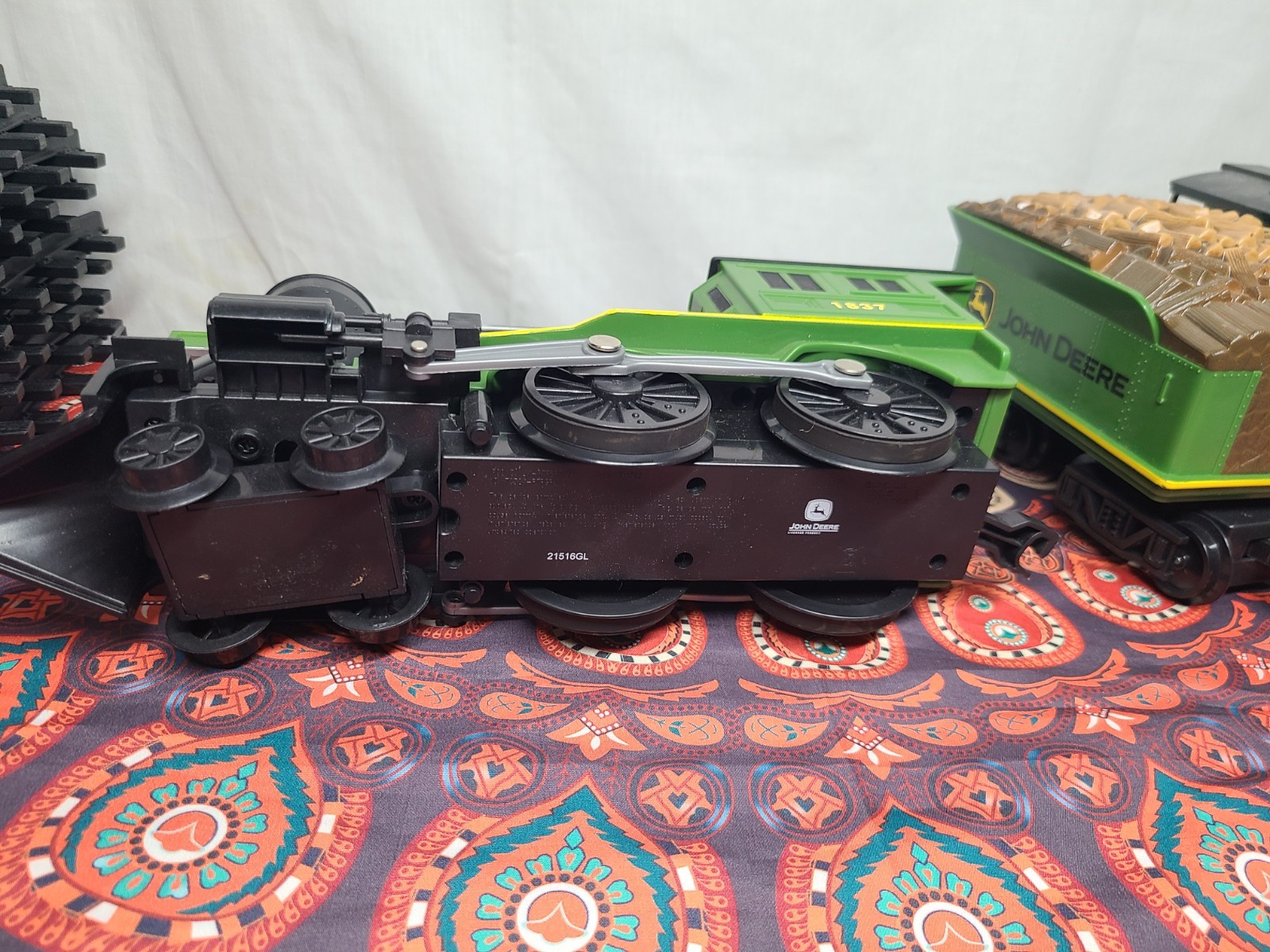 Lionel John Deere Battery Powered Ready-To-Play Train Set 2016 No Remote