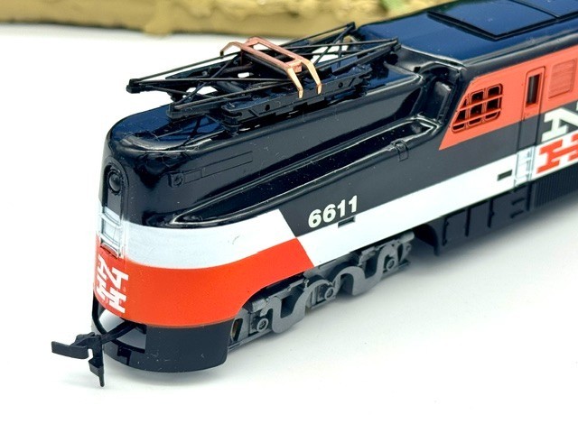 Tyco 251-28 GG-1 Electric Locomotive New Haven 6611 HO Scale Power Torque HO VGC