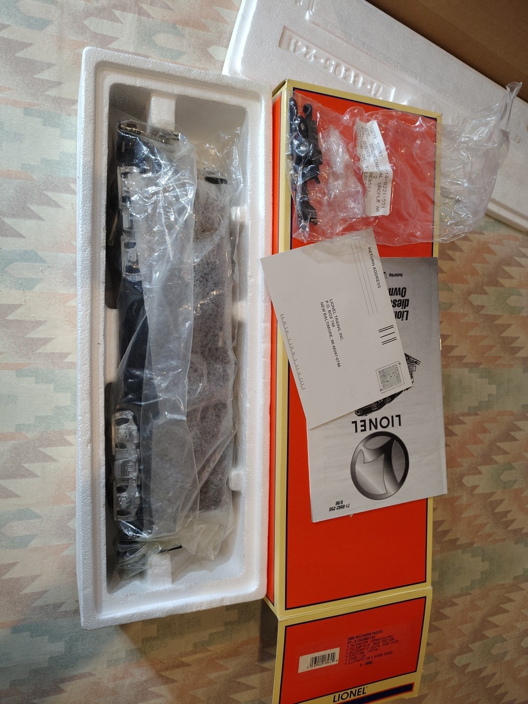 Lionel 6-18562 2380 SP GP-9 Locomotive Black Widow With Sound NIB