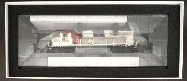 Scaletrains HO Bicentennial WP Western Pacific GP40 #1776 DCC & LokSound NEW