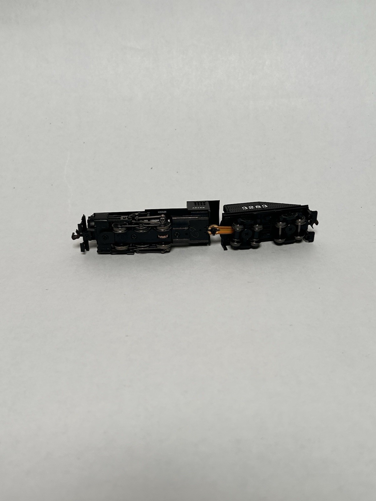 N Scale AT&SF Santa Fe 3283 2-6-2 Black Steam Locomotive w/ Tender NEW WORKING