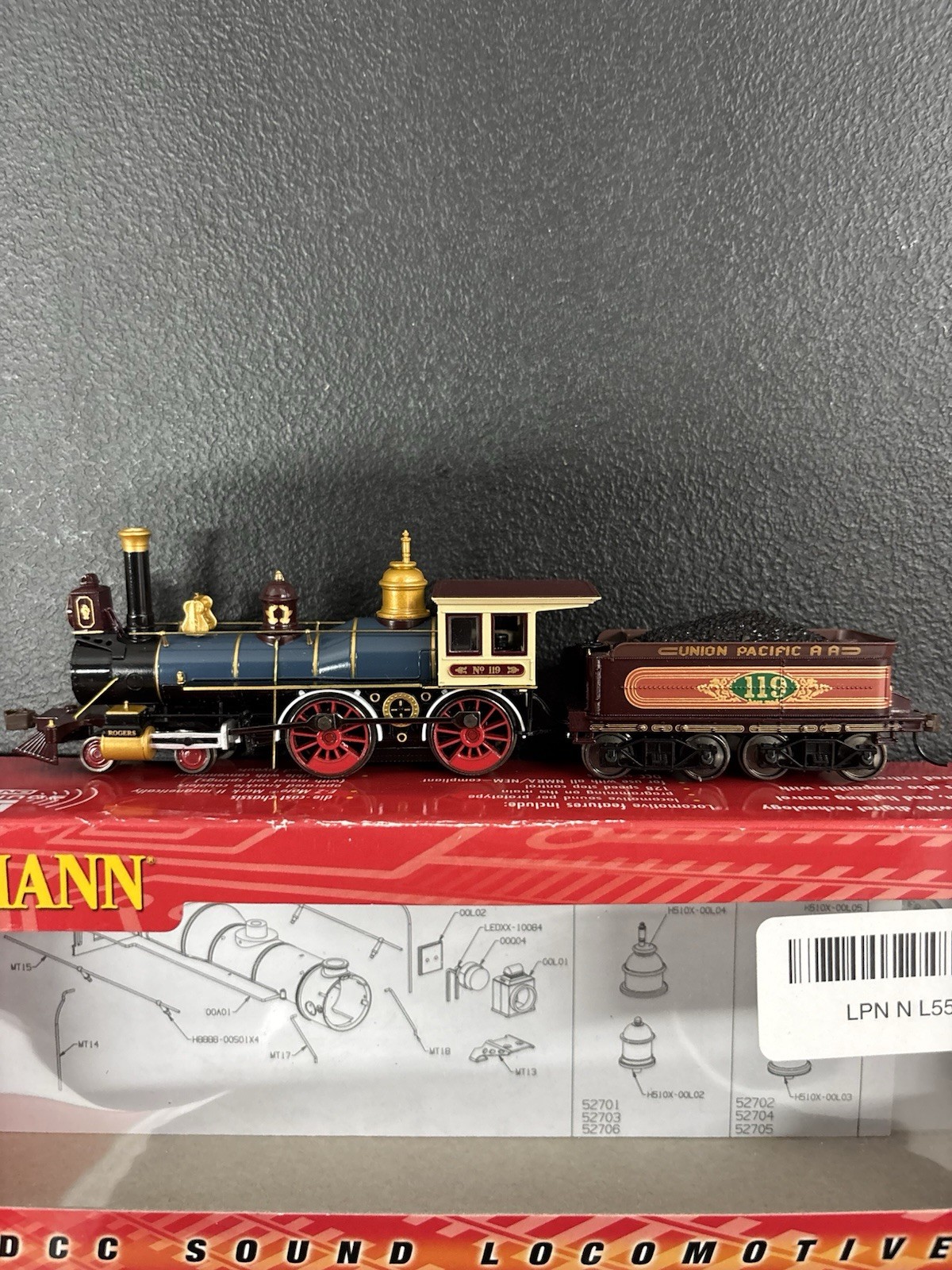 Bachmann 52707 HO American w Coal Load 4-4-0 train locomotive Union Pacific #119
