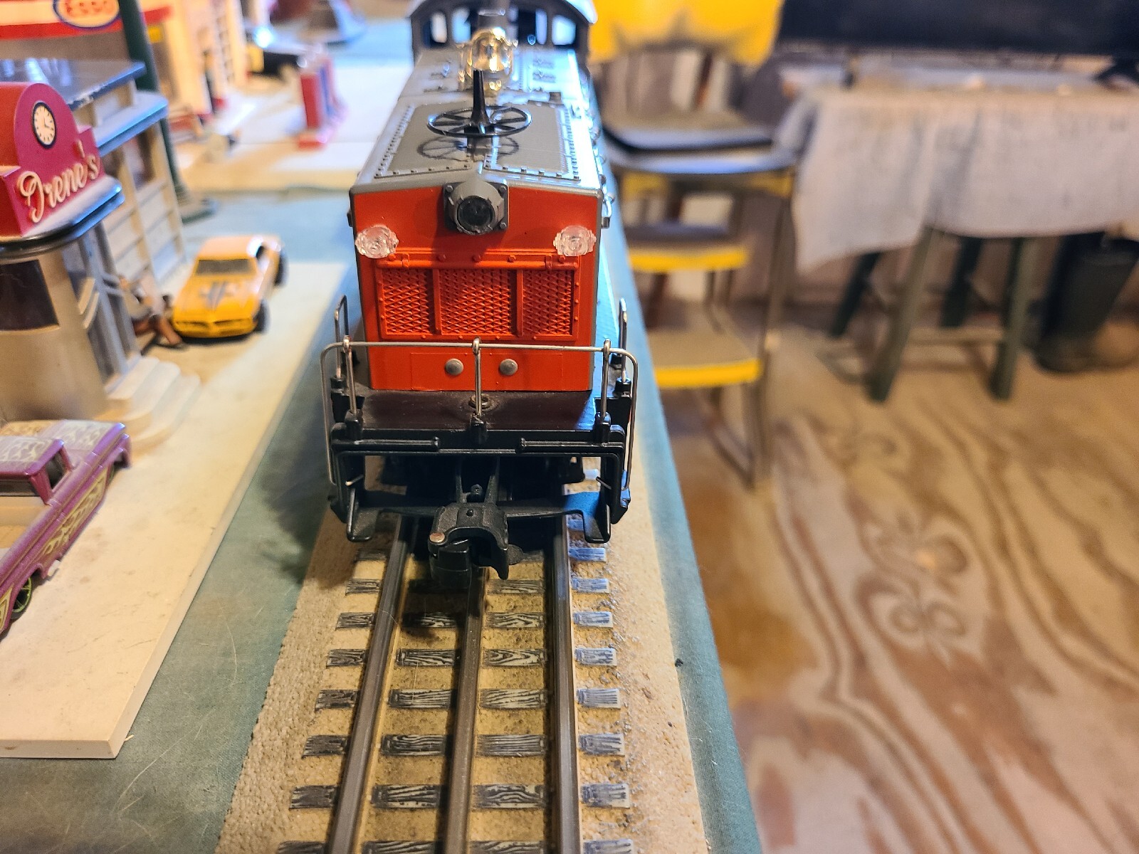 Lionel O Southern Pacific Diesel Loco Switcher Bell Ringer Serviced In Box ! !