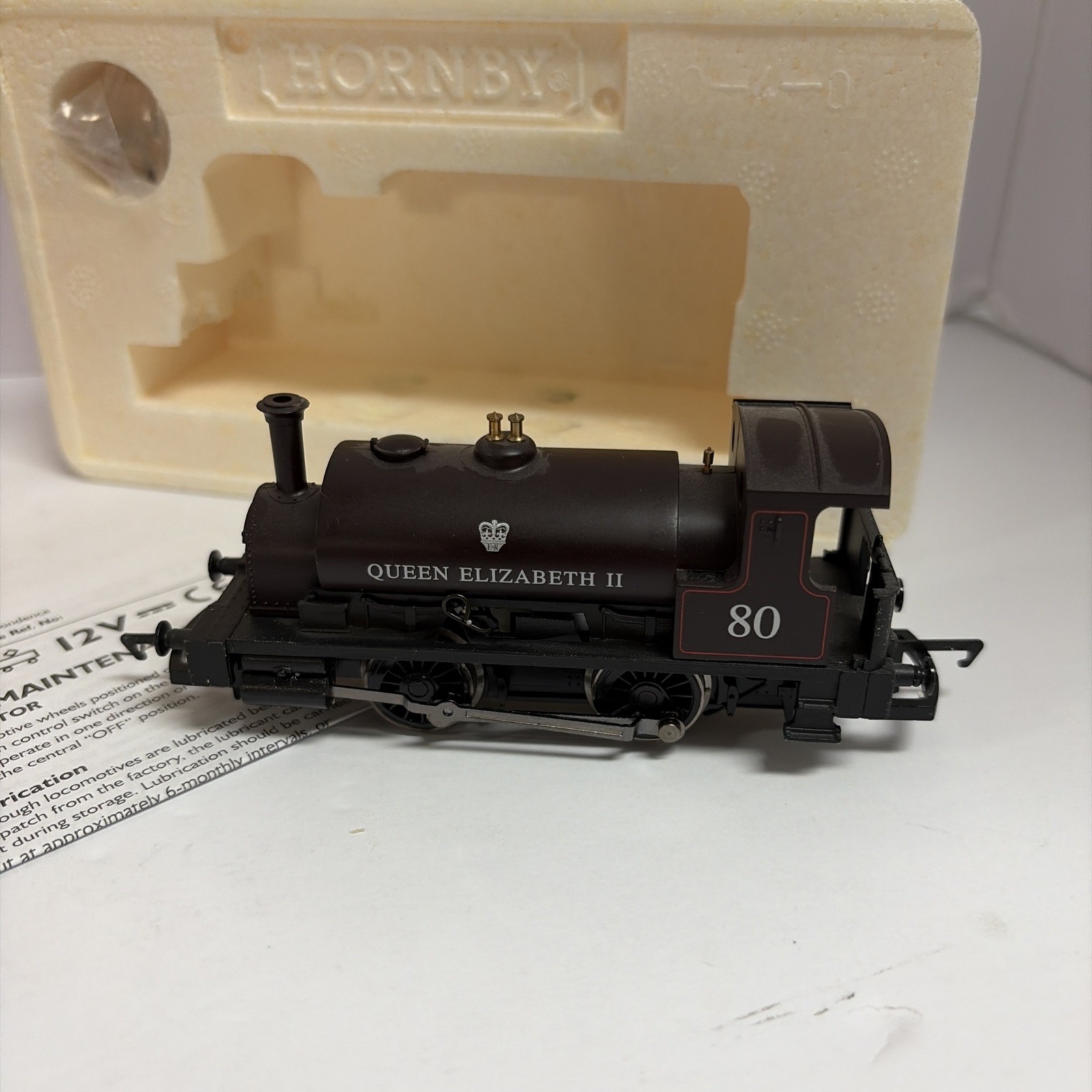 Hornby OO/00 Gauge R2597 Class 0F 0-4-0ST Queen Elizabeth 11 Locomotive