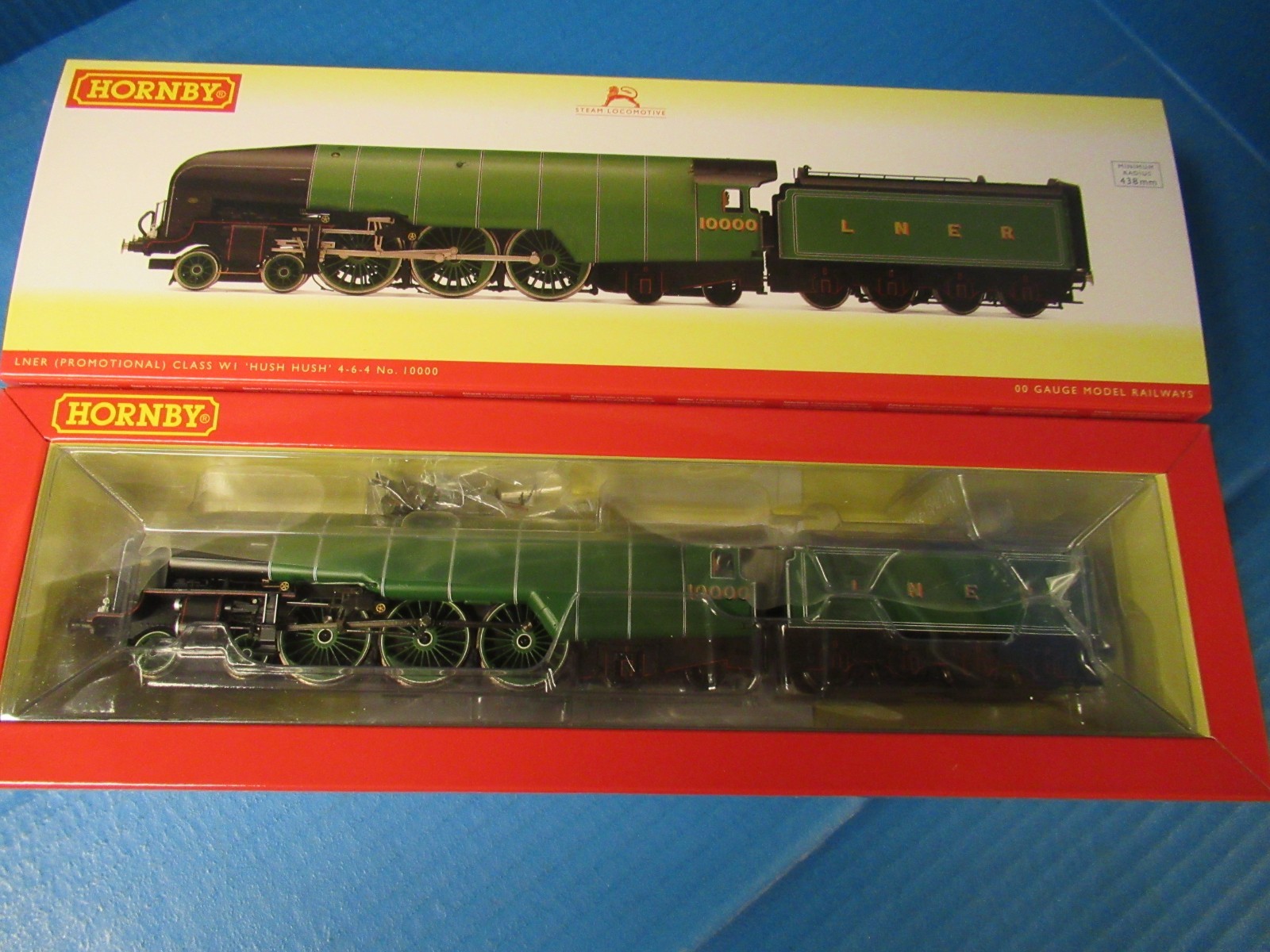 New , Hornby , R3842 , Hush Hush , Steam engine , OO Gauge , NO. 1000 , LNER ,