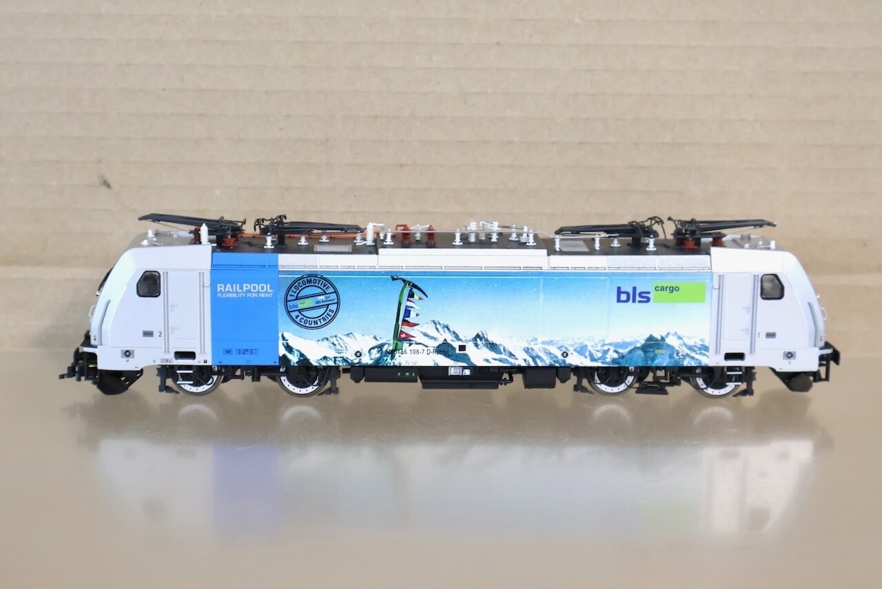 BRAWA 43958 SBB CFF BLS CARGO CLASS BR 186 108 E-LOK ELECTRIC LOCOMOTIVE on