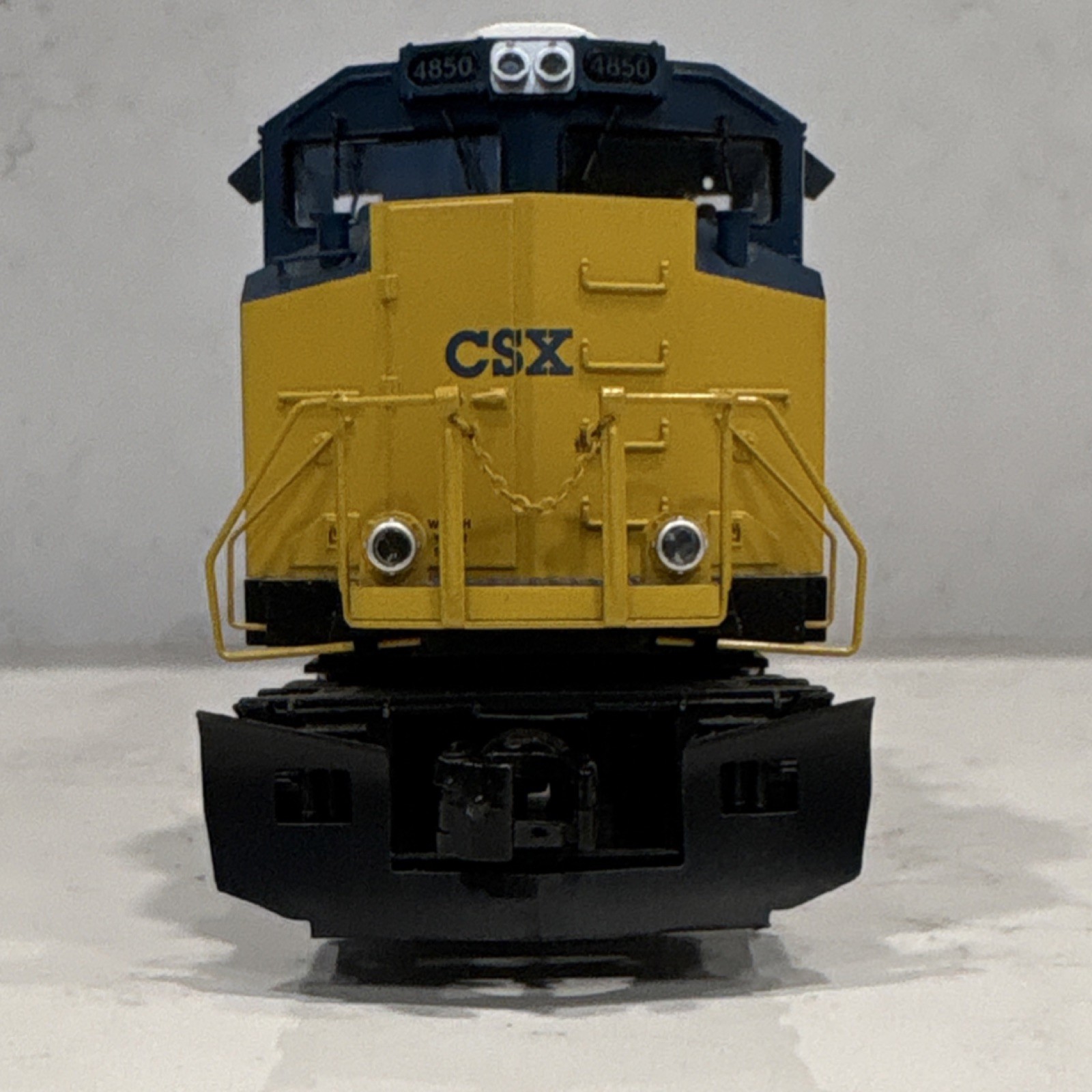 RailKing SD70ACe CSX 4850 O Gauge Diesel Loco Digital Sound/Light 30-4213-1E