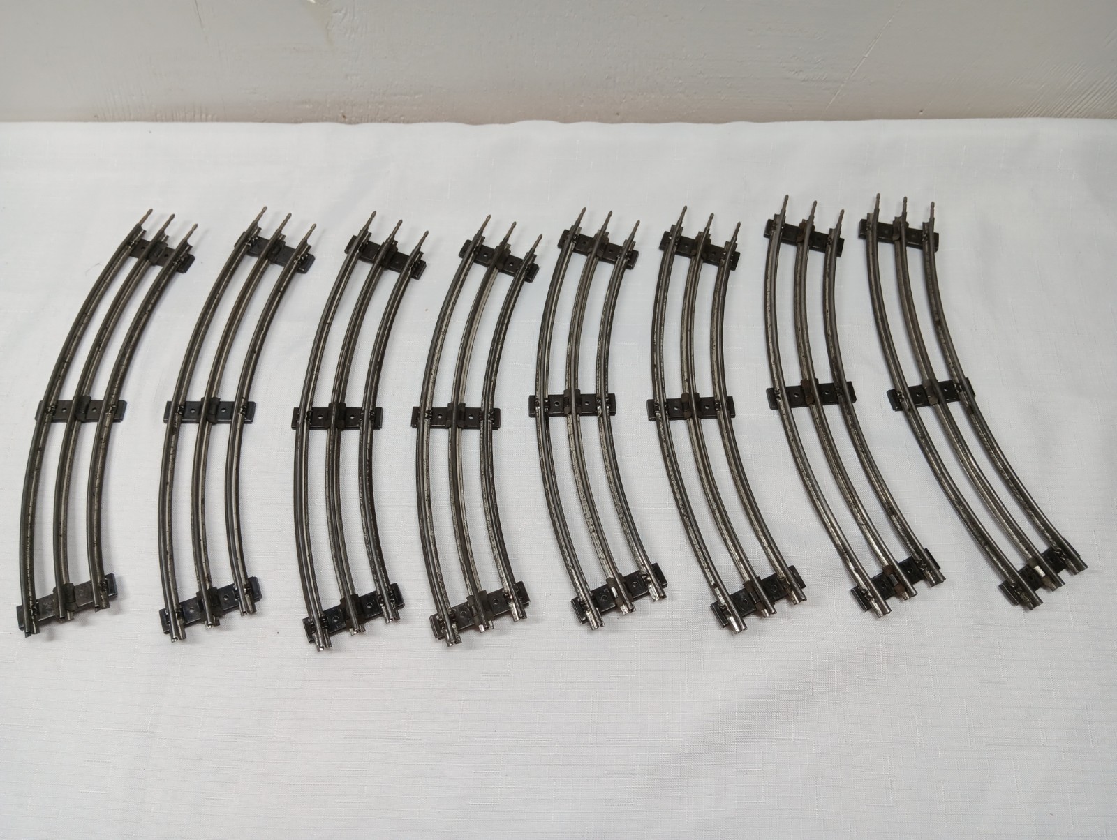 Vtg Lionel Lines 1689E O27 Locomotive and More – Untested See Pics Read Please