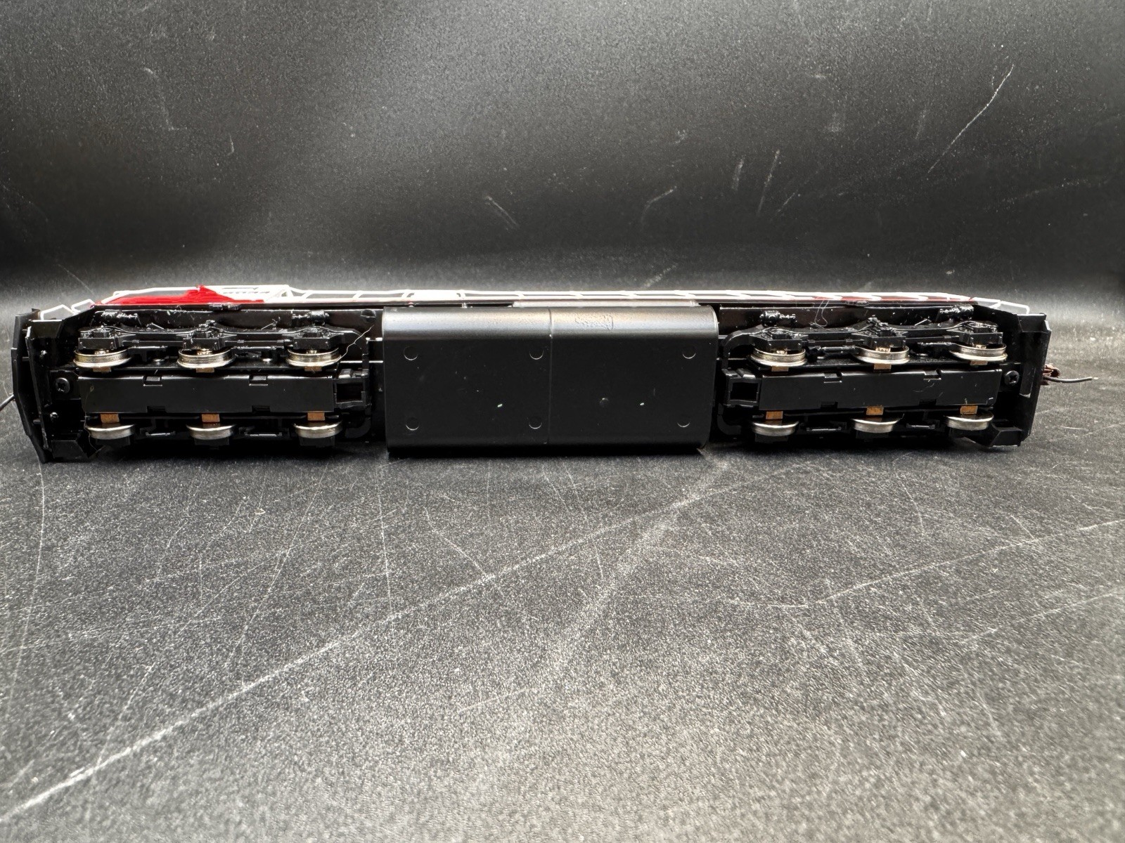 Athearn RTR 6034 Soo Line SD60 Red/White Ho Scale DC/DCC Ready 79863