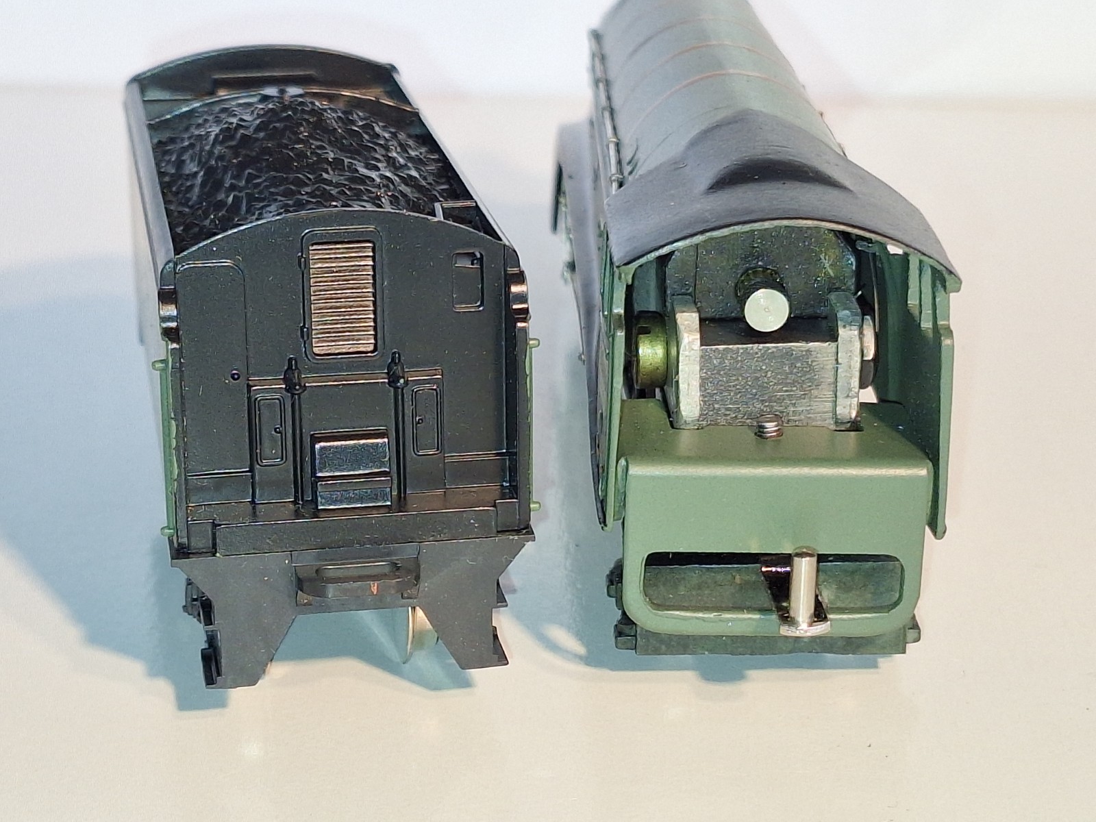 Wrenn W2211 BR 4-6-2 Mallard Loco #60022. New Old Stock. Mint Cond. Boxed. OO