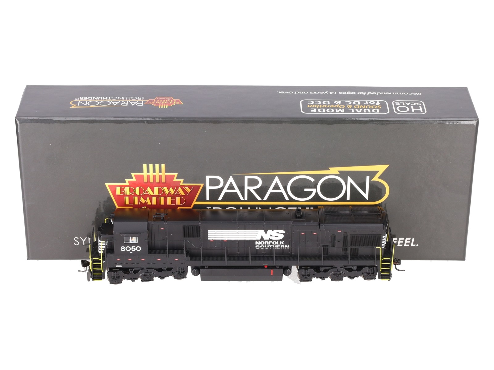 Broadway Limited 4413 HO Norfolk Southern GE C30-7 Diesel Locomotive #8041 LN