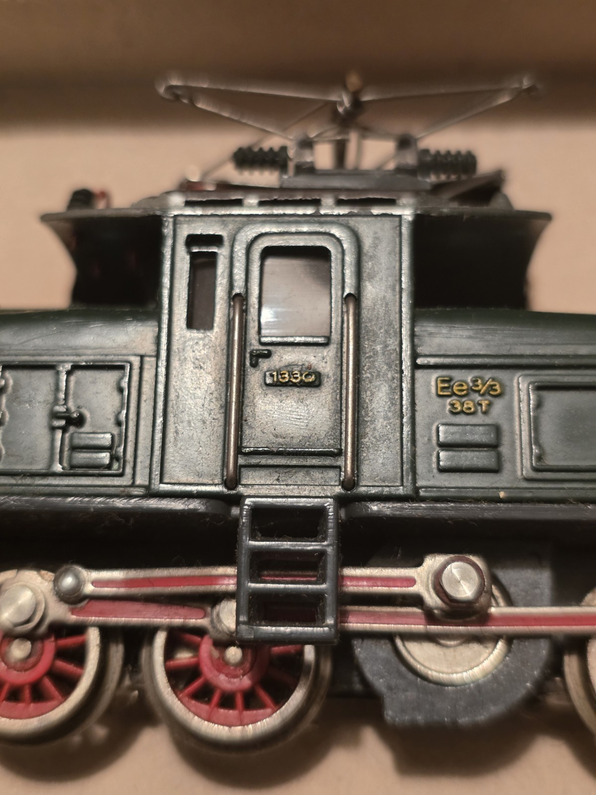 Vintage Electric Locomotive Fleischmann HO scale Model No 1330 Ee 3/3 36t