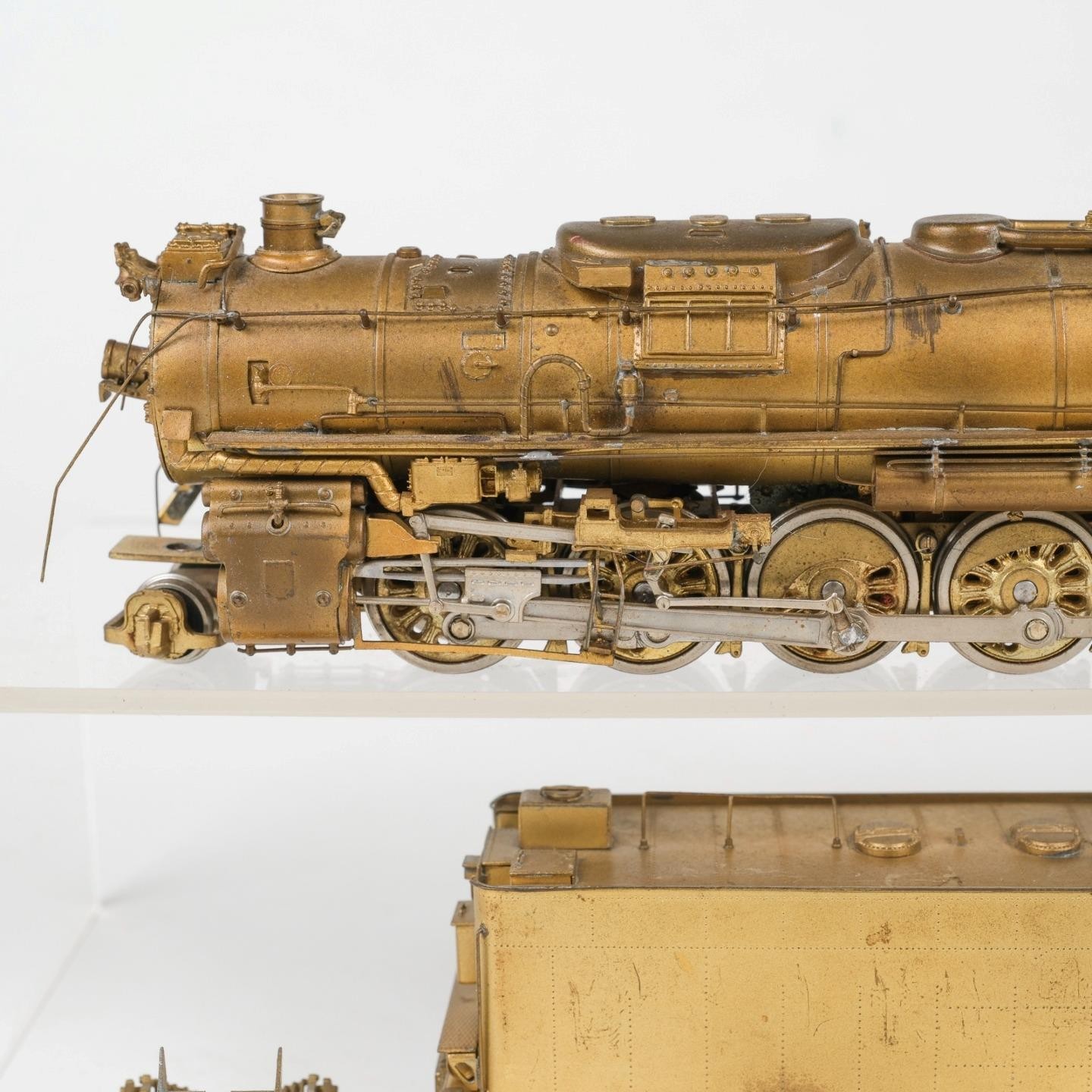 Samhongsa HO Scale Unpainted Brass 2-10-4 Steam Locomotive & Tender