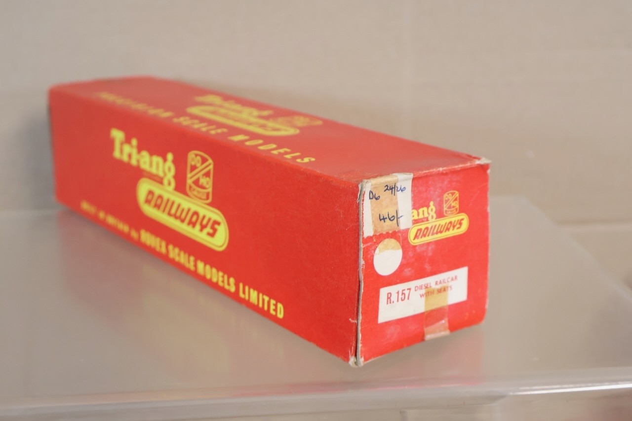 TRIANG R157 R158 BR CLASS 101 DMU DIESEL LOCOMOTIVE 2 CAR SET M79079 BOXED op