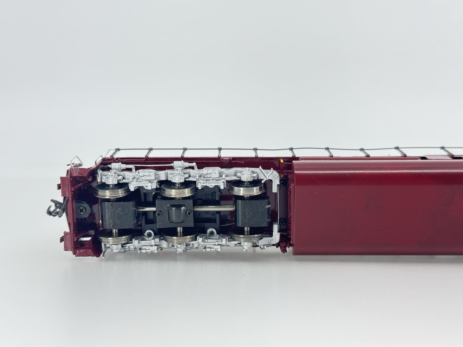 HO Overland Models OMI 5813.1 Electro Motive EMD SD70M Demo Diesel Locomotive