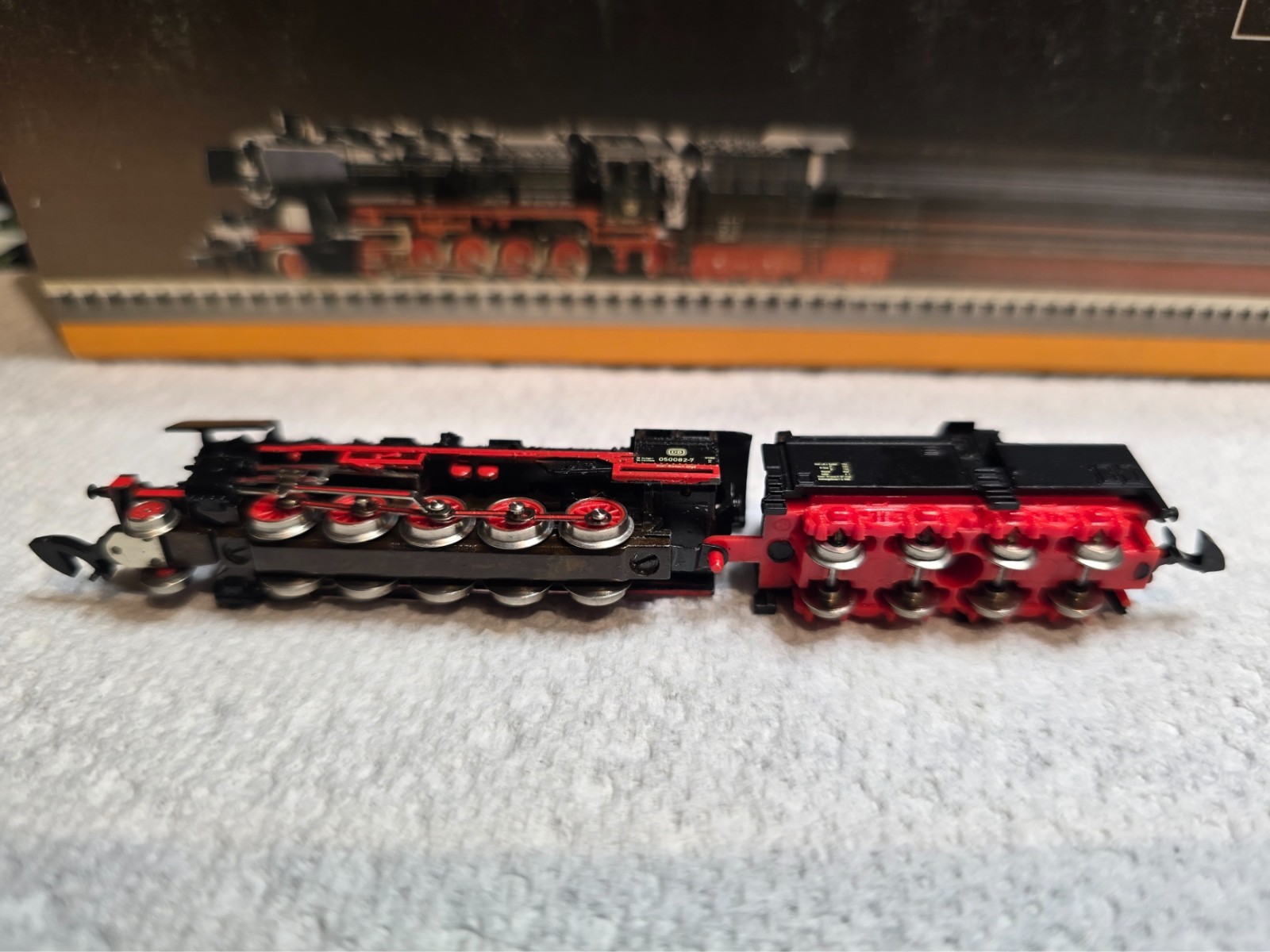 Marklin Z scale 8884 BR 50 DB Steam Locomotive w/Tender, LN/Box/Instr.