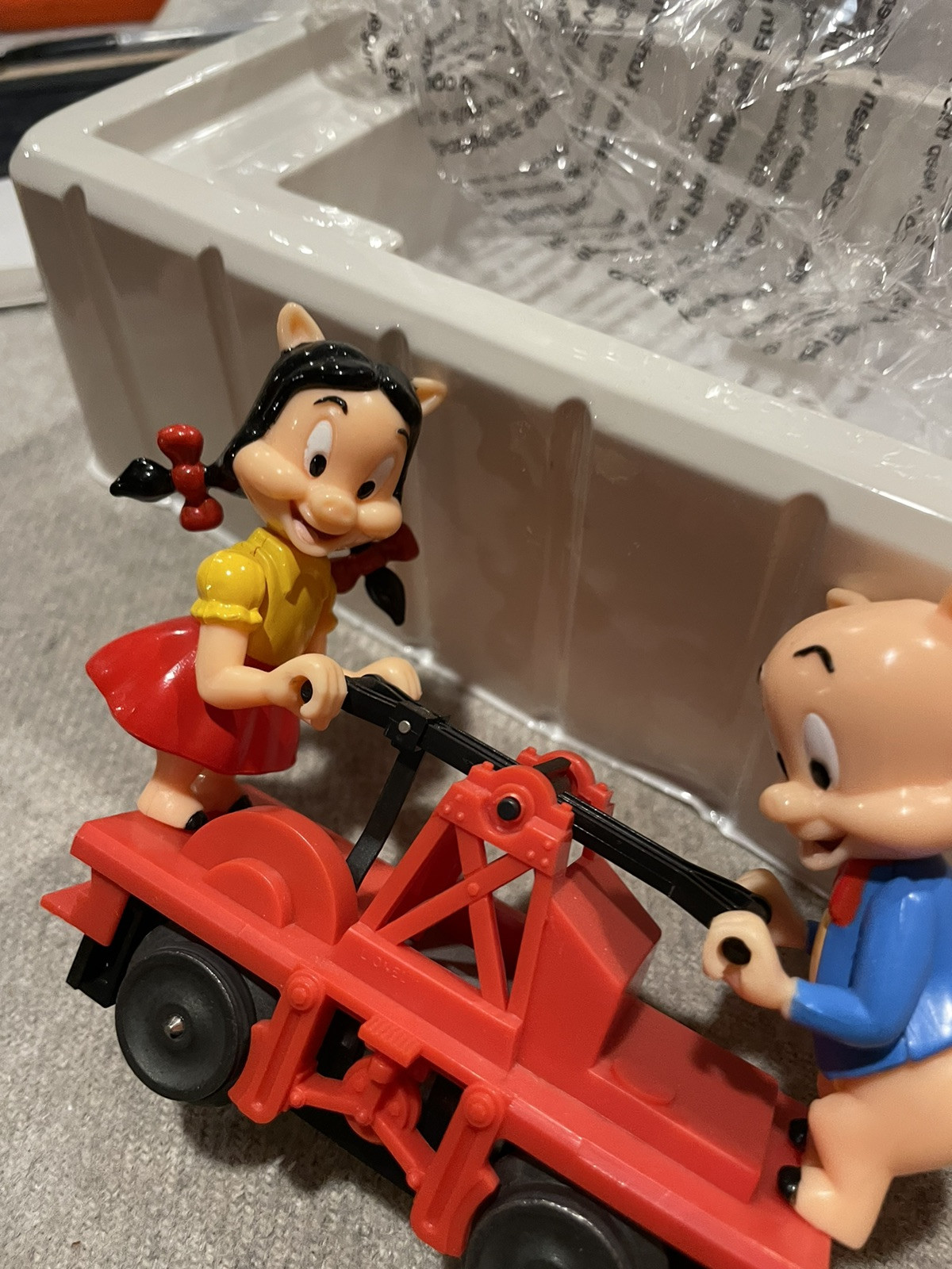 Lionel 6-18434 Porky And Petunia Hand Car LNIB