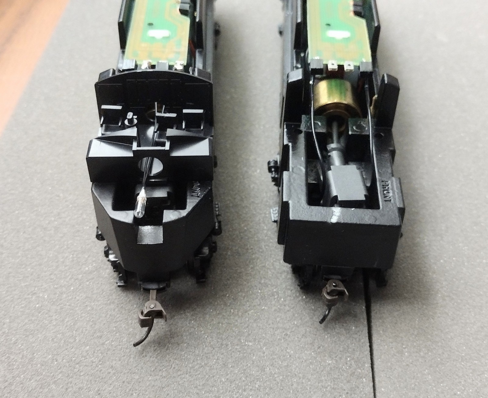 Athearn Genesis HO EMD F-Series A+B Powered Mechanisms (No Shells)