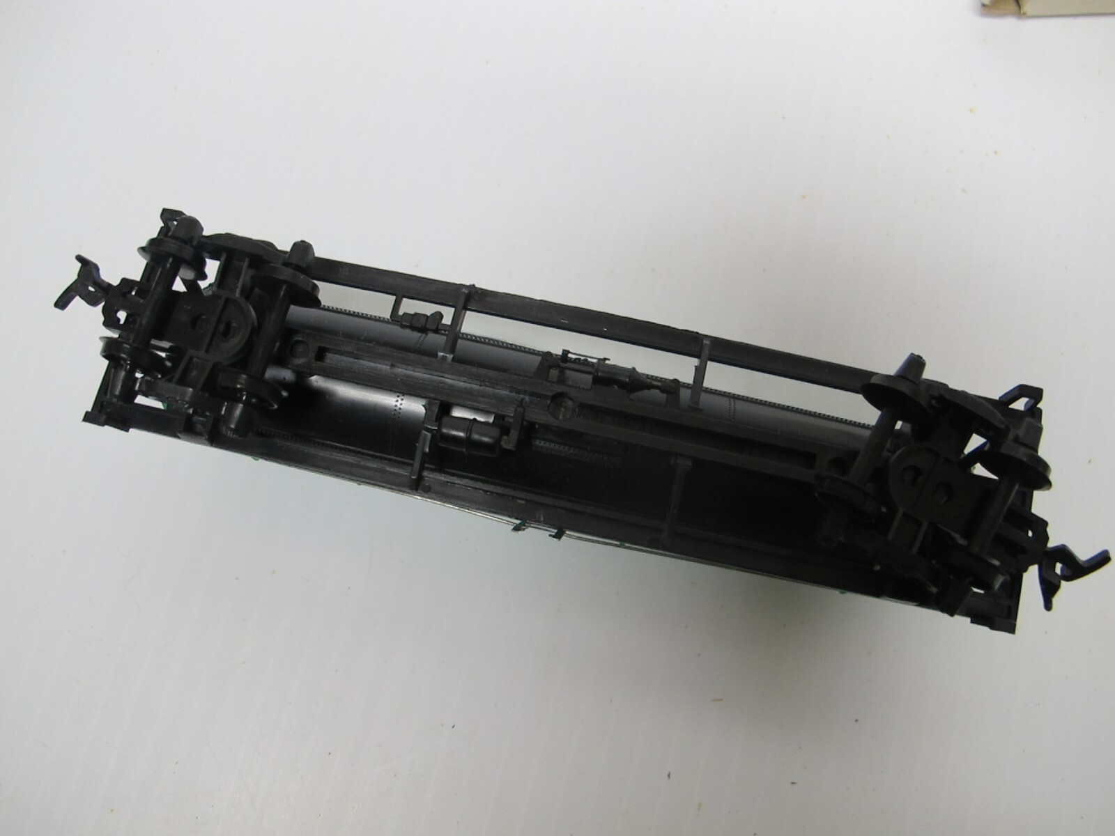 Vintage Model Power~Santa Fe Tank Car Cities Service Train Car~8032~HO Scale~NIB