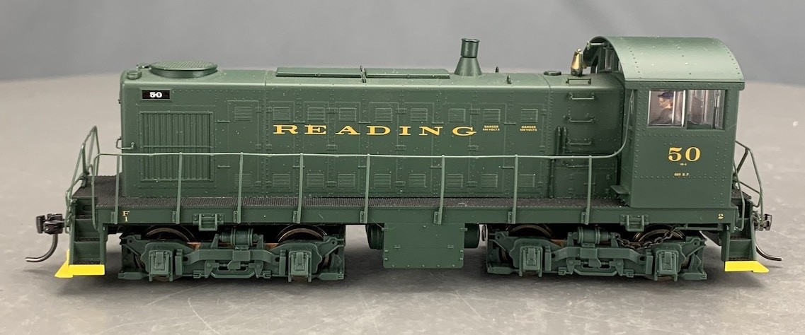 HO Proto2000 S1 Diesel Locomotive Reading #50 Powered w/KDs LNIB! HO8379