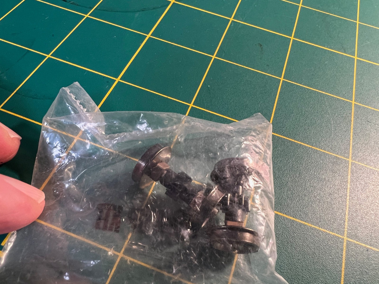 Walthers Proto Replacement Geared Driver Assembly Diesel Wheelset (2) HO Scale
