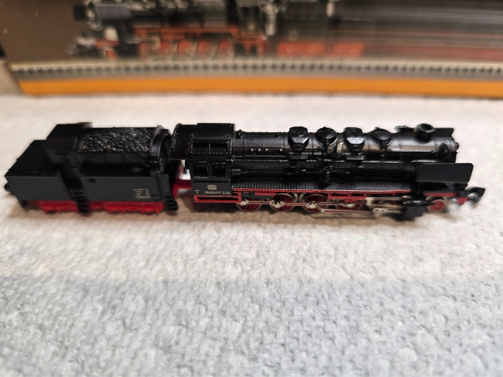Marklin Z scale 8884 BR 50 DB Steam Locomotive w/Tender, LN/Box/Instr.
