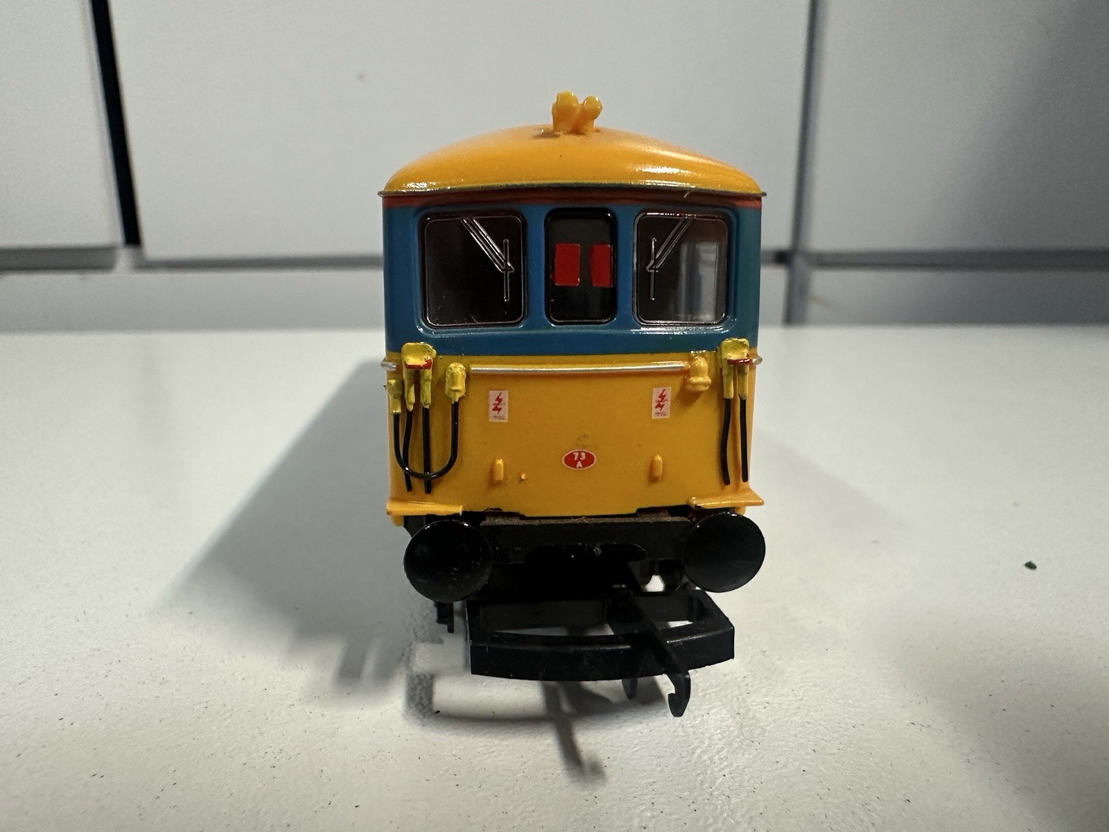 LIMA CLASS 73 004 BR BLUE YELLOW BLUEBELL RAILWAYS BOXED