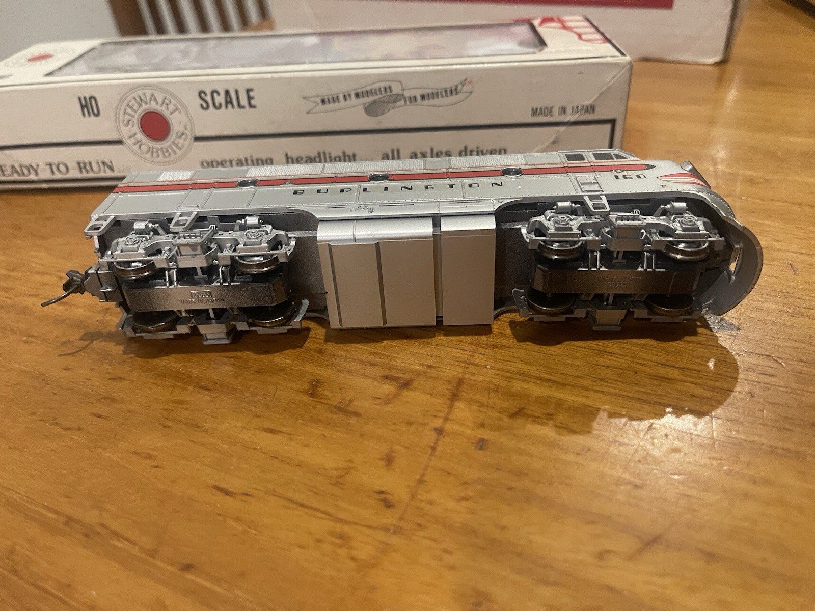 Stewart Hobbies HO Scale Burlington CB&Q Locomotive A-B Set-Vintage