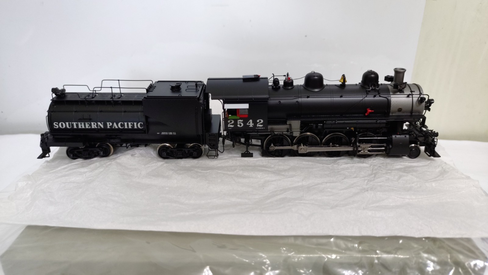 Challenger Imports Brass Southern Pacific Class C-9 2-8-0 Locomotive – HO scale