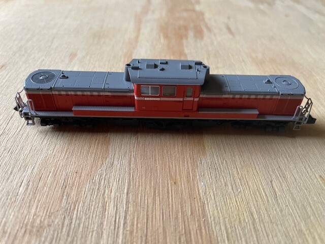 KATO N SCALE JAPANESE JR DD51 HEAVY DIESEL LOCO IN ORIGINAL PACKAGING.
