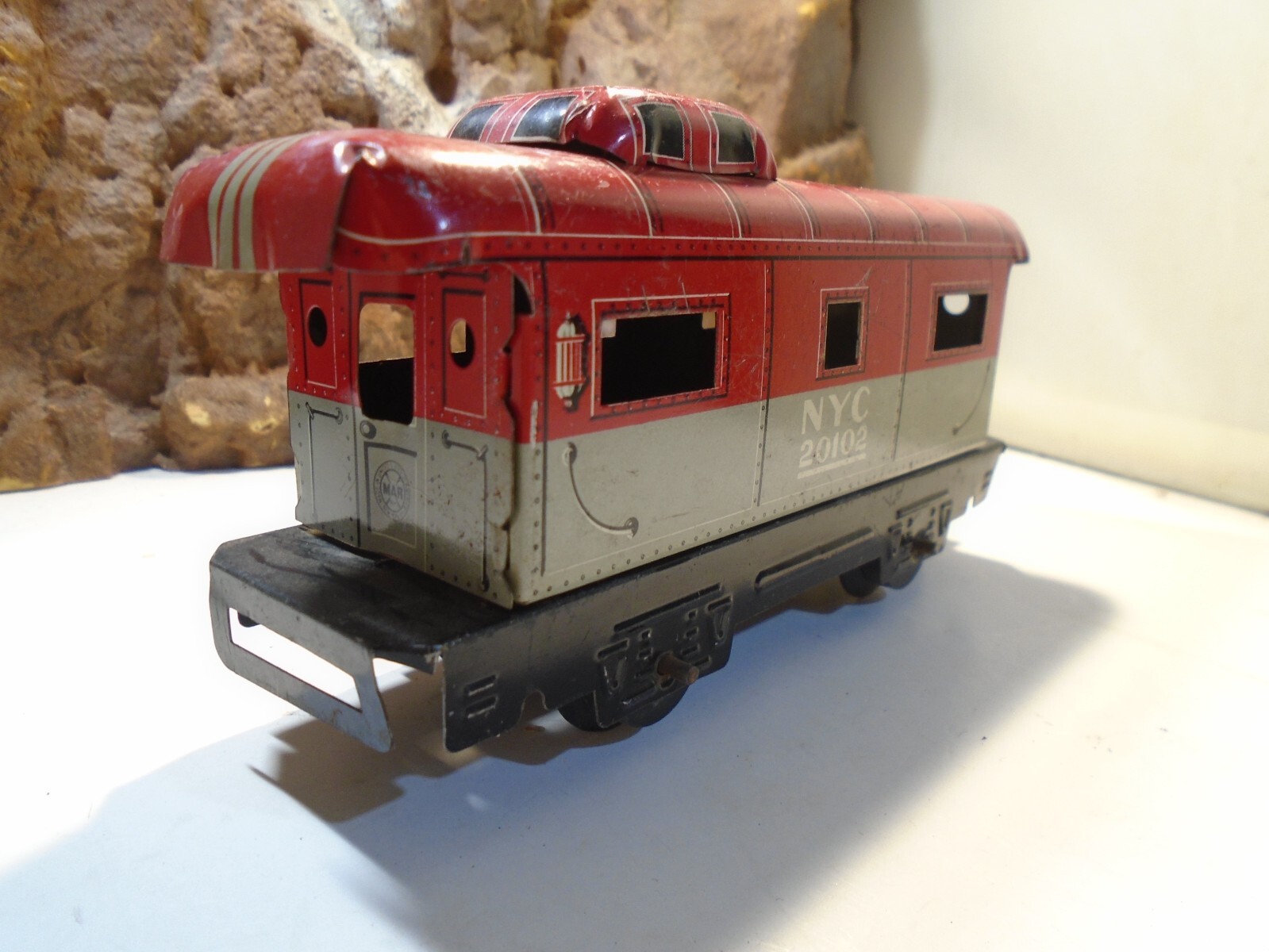 MARX VINTAGE TINPLATE LITOGRAPH CABOOSE NYC 20120, GOOD CONDITION 5-193-5
