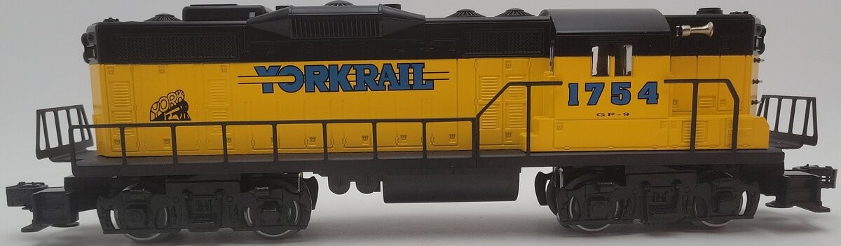 Lionel 6-52037 O Gauge TCA Yorkrail GP-9 Diesel Locomotive #1754 EX/Box