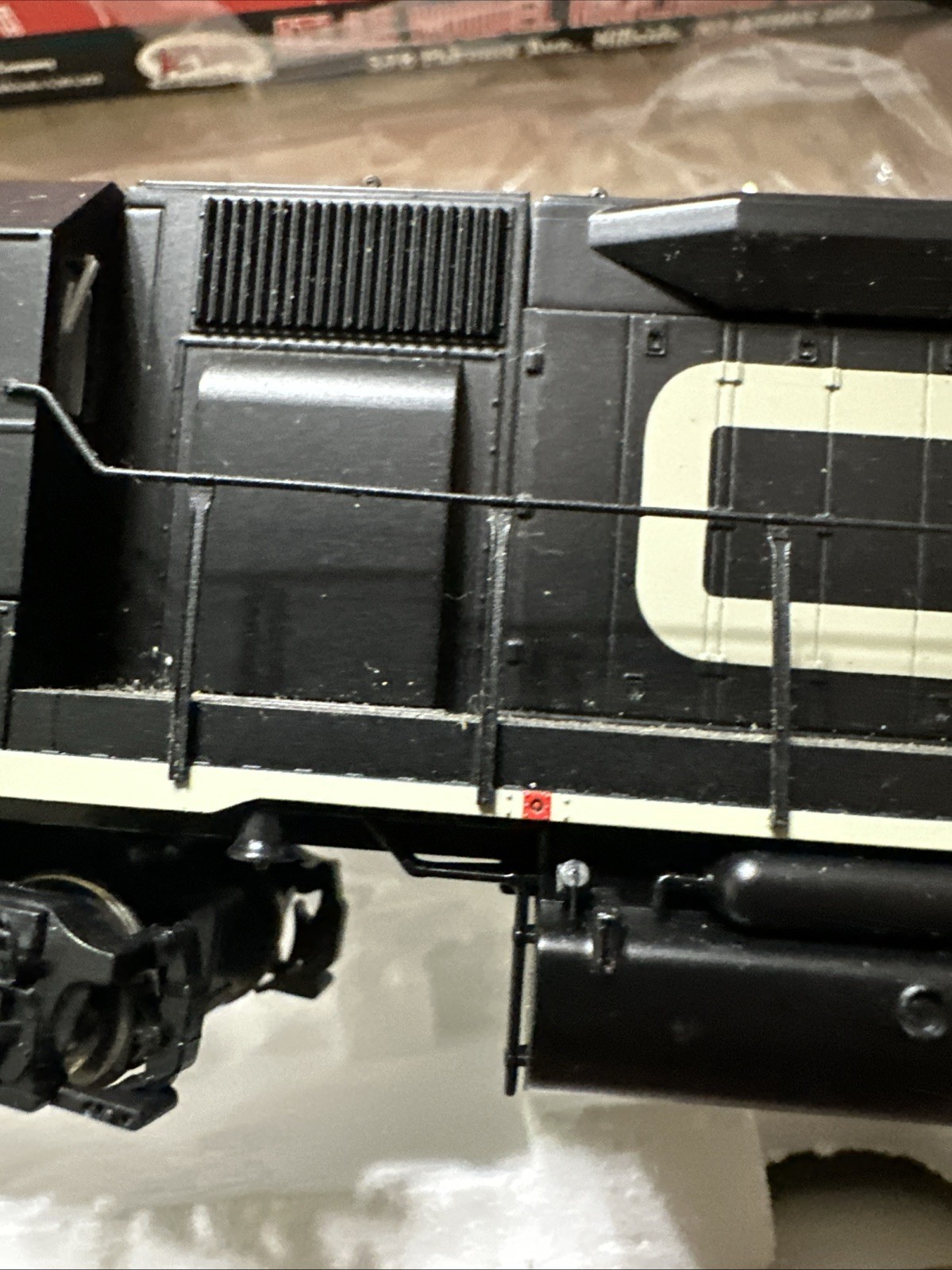 ATLAS HO SCALE #8905 GP-40 CANADIAN NATIONAL #4008