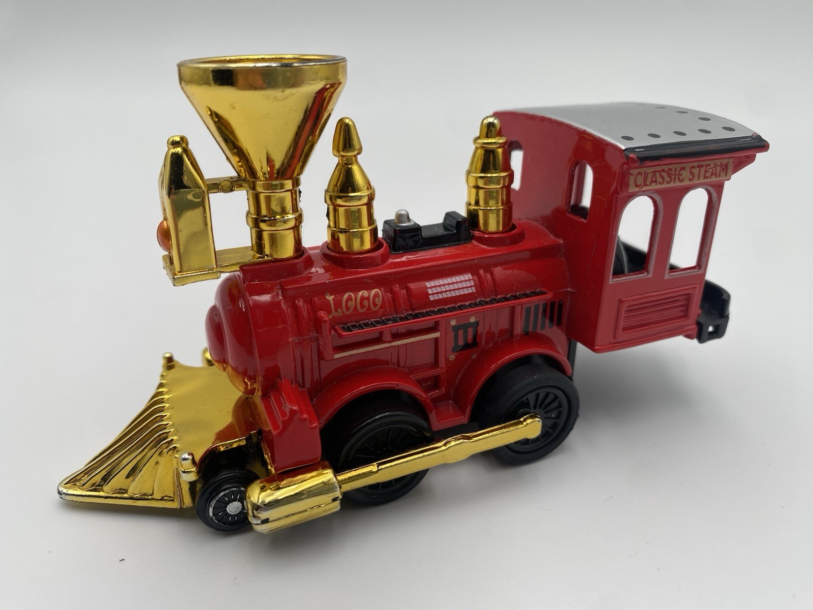Classic Steam Steam Locomotive Toy Train – Red Gold Black Silver