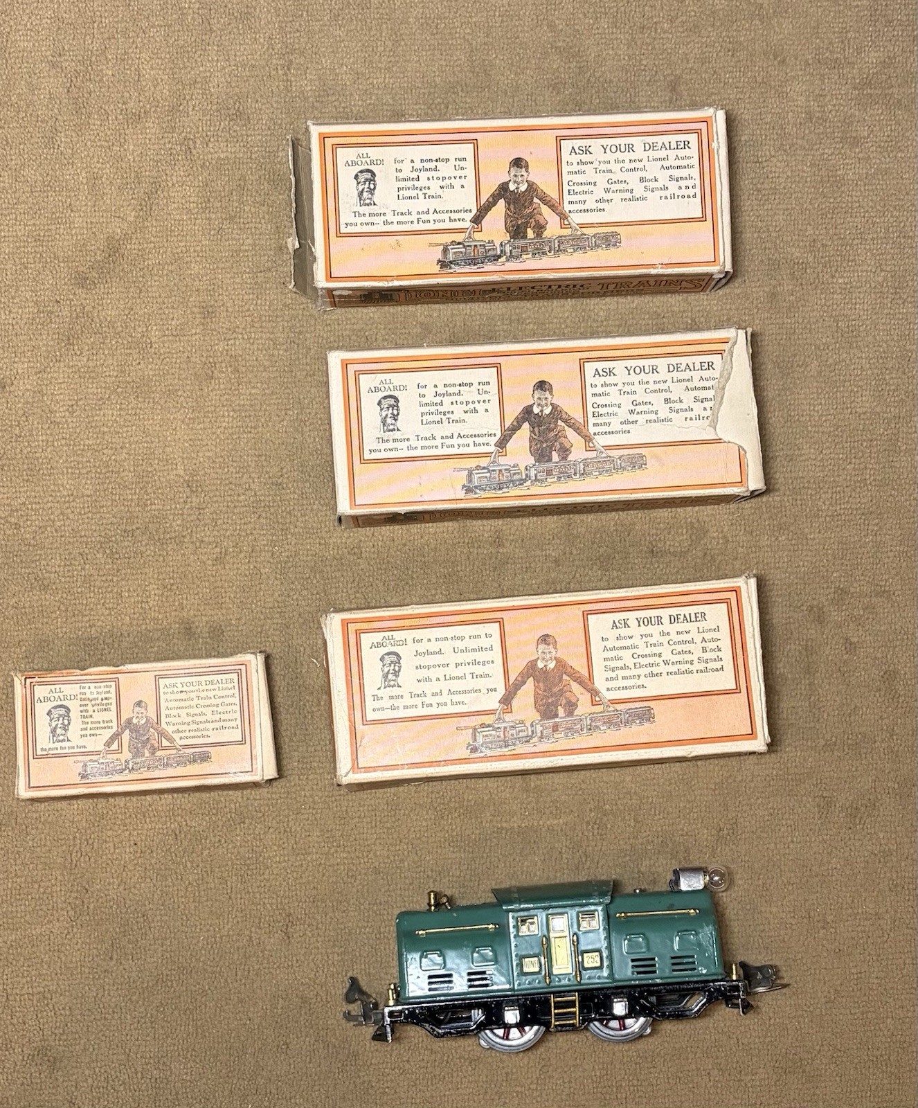 Pre War Lionel Train Set 294 3 Cars With Engine And Box