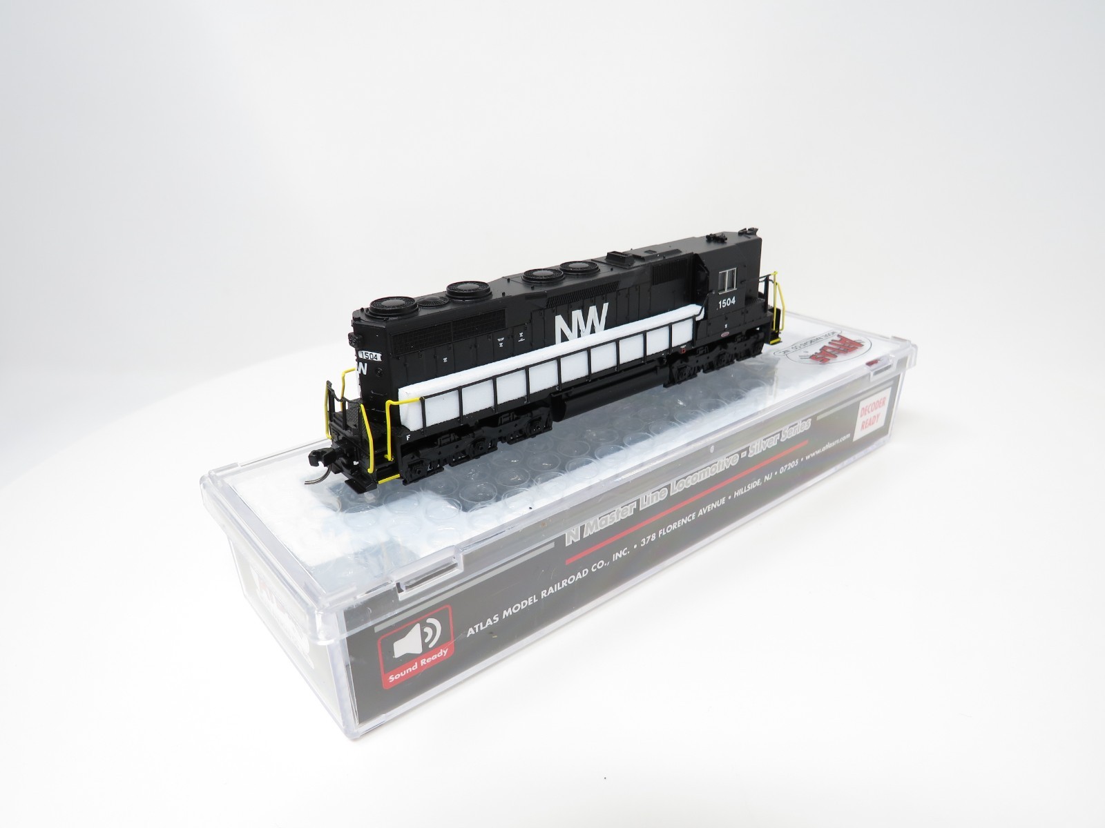 Atlas N 40005767 Norfolk & Western NW SD35 Diesel Locomotive Freight Train